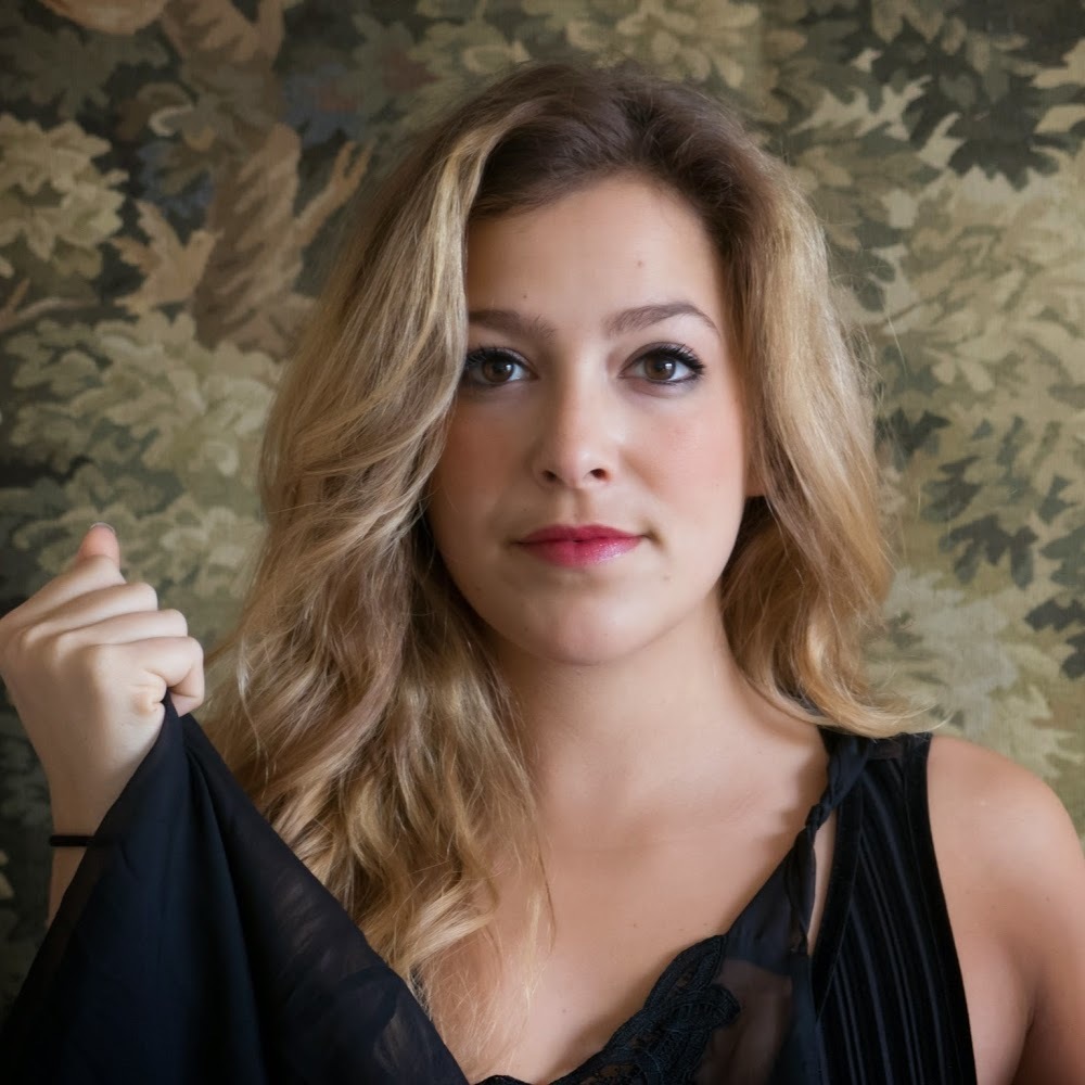 Meet your Posher, Eleanor